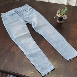 Gently loved super skinny jeans 👖